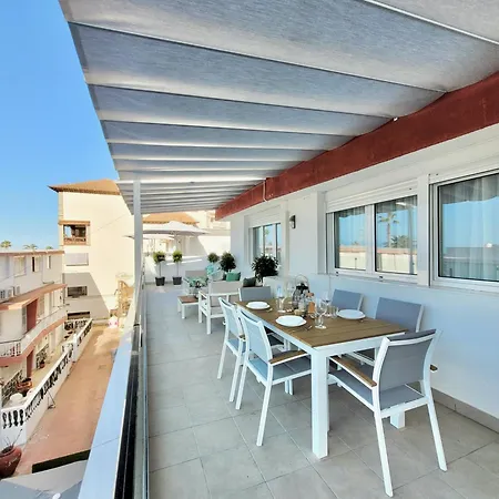 Apartment Attic 10 By Grupo Compostelana